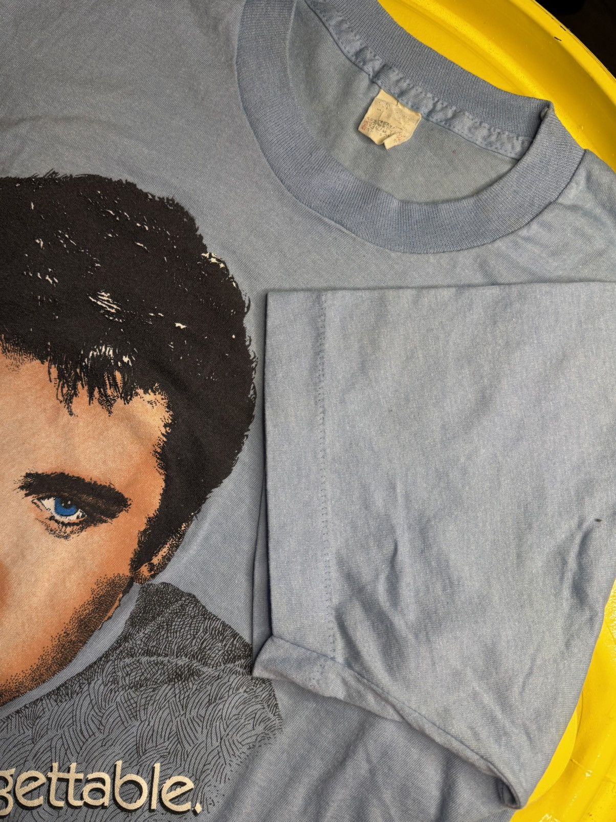 Vintage 1970s Vintage Elvis single stitch T-Shirt Size US M / EU 48-50 / 2 - 2 Thumbnail