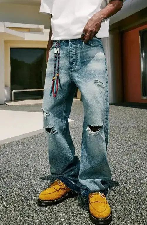 Jean Vintage washed ripped bootcut jeans Size US 32 / EU 48 - 2 Thumbnail