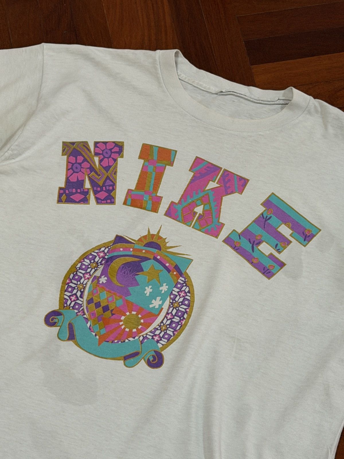 Nike Vintage Nike Spellouts 90's T-shirt Size US L / EU 52-54 / 3 - 2 Thumbnail