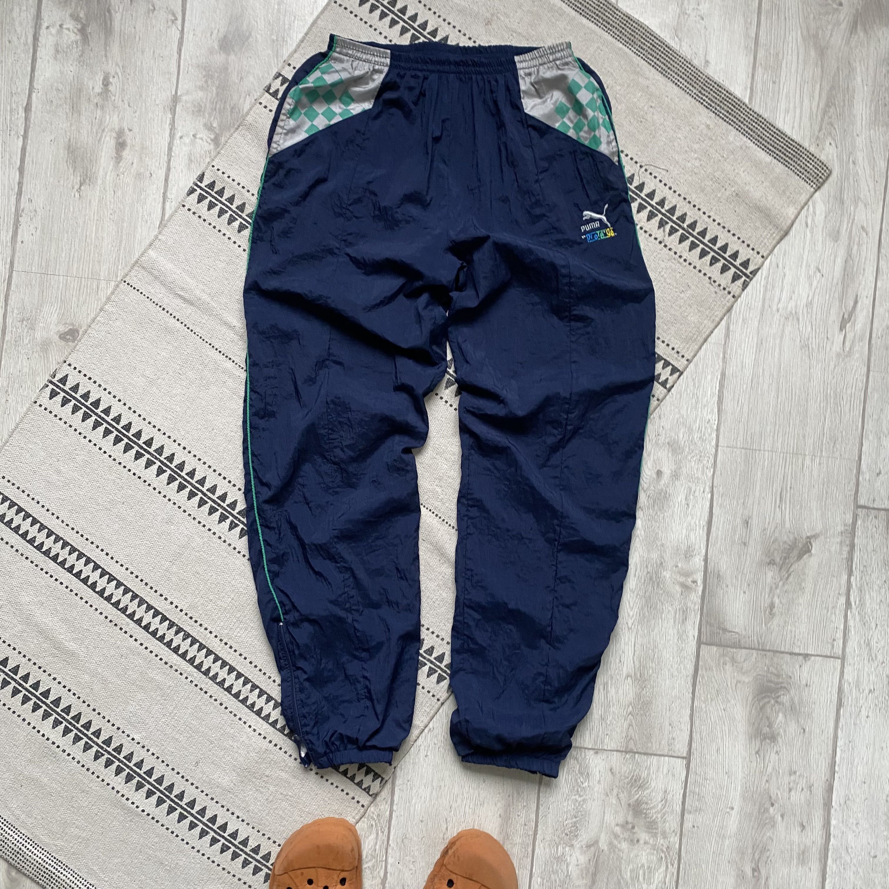 Puma Vintage 80-90s Puma Nylon track Suit streetwear / Nike Umbro Size US XS / EU 42 / 0 - 11 Thumbnail