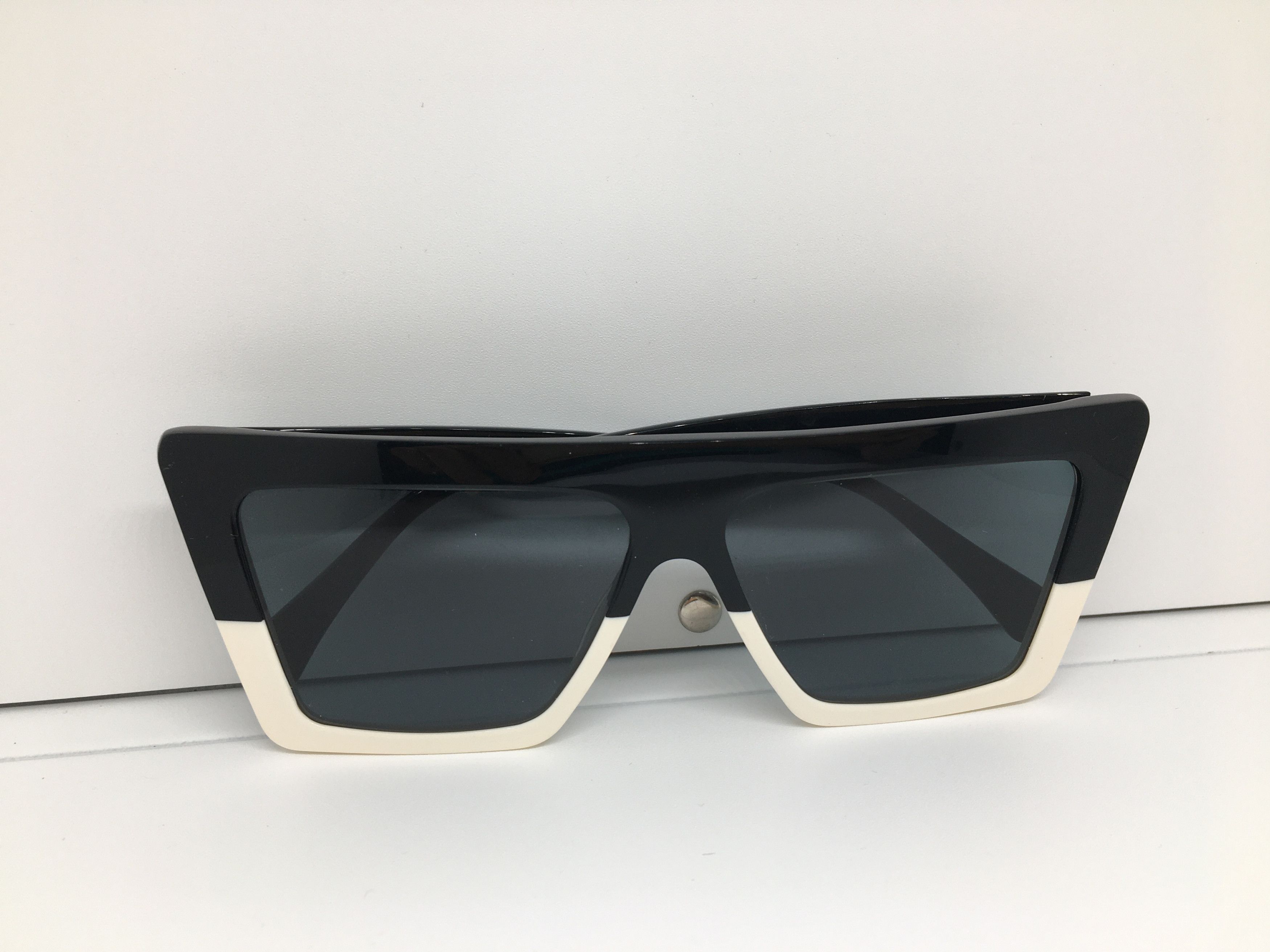 Other Handmade OP Art Oversize Sunglasses Frame Size ONE SIZE - 6 Thumbnail