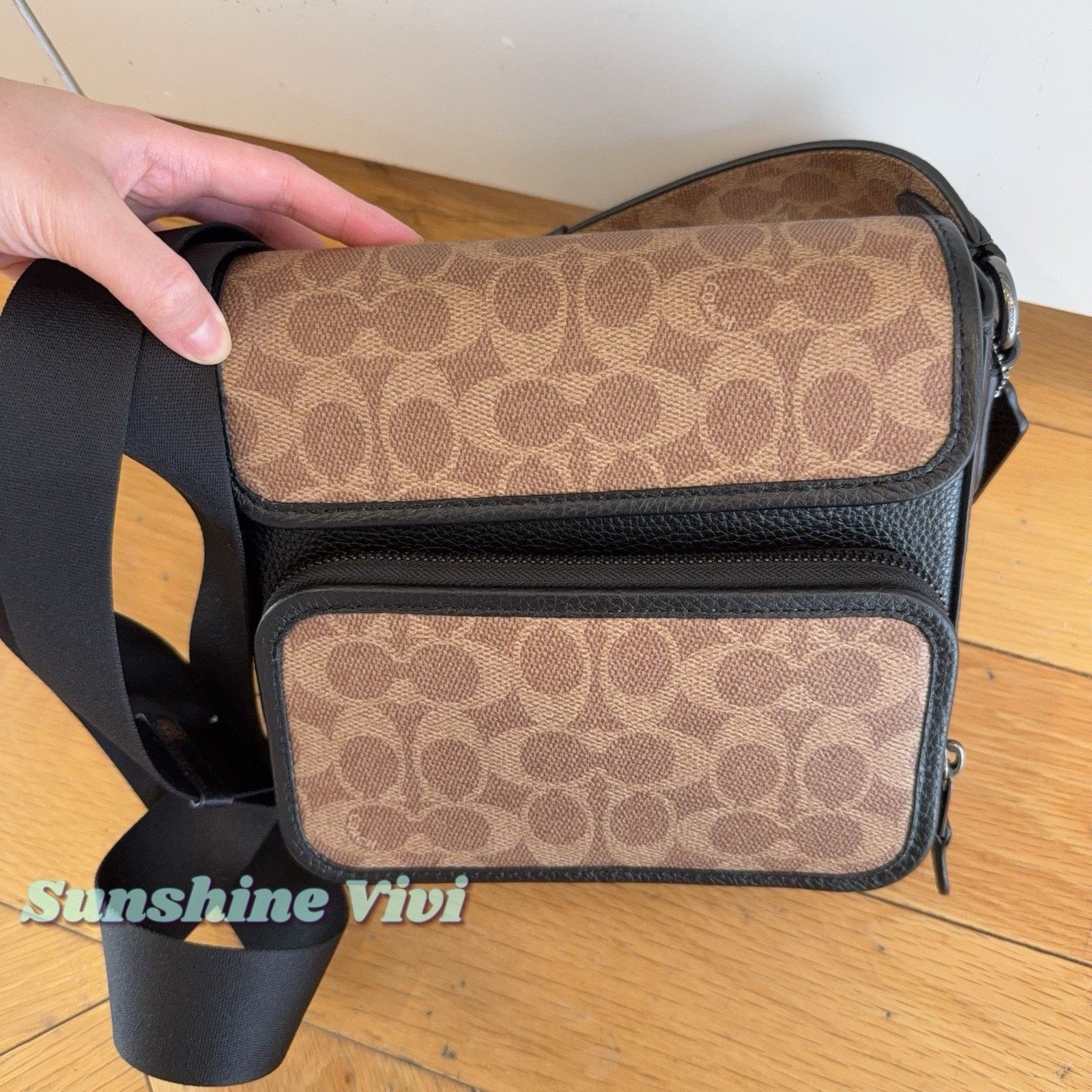 Coach NWT Coach CZ396 Sullivan Flap Crossbody Bag Tan/Black Size ONE SIZE - 1 Thumbnail