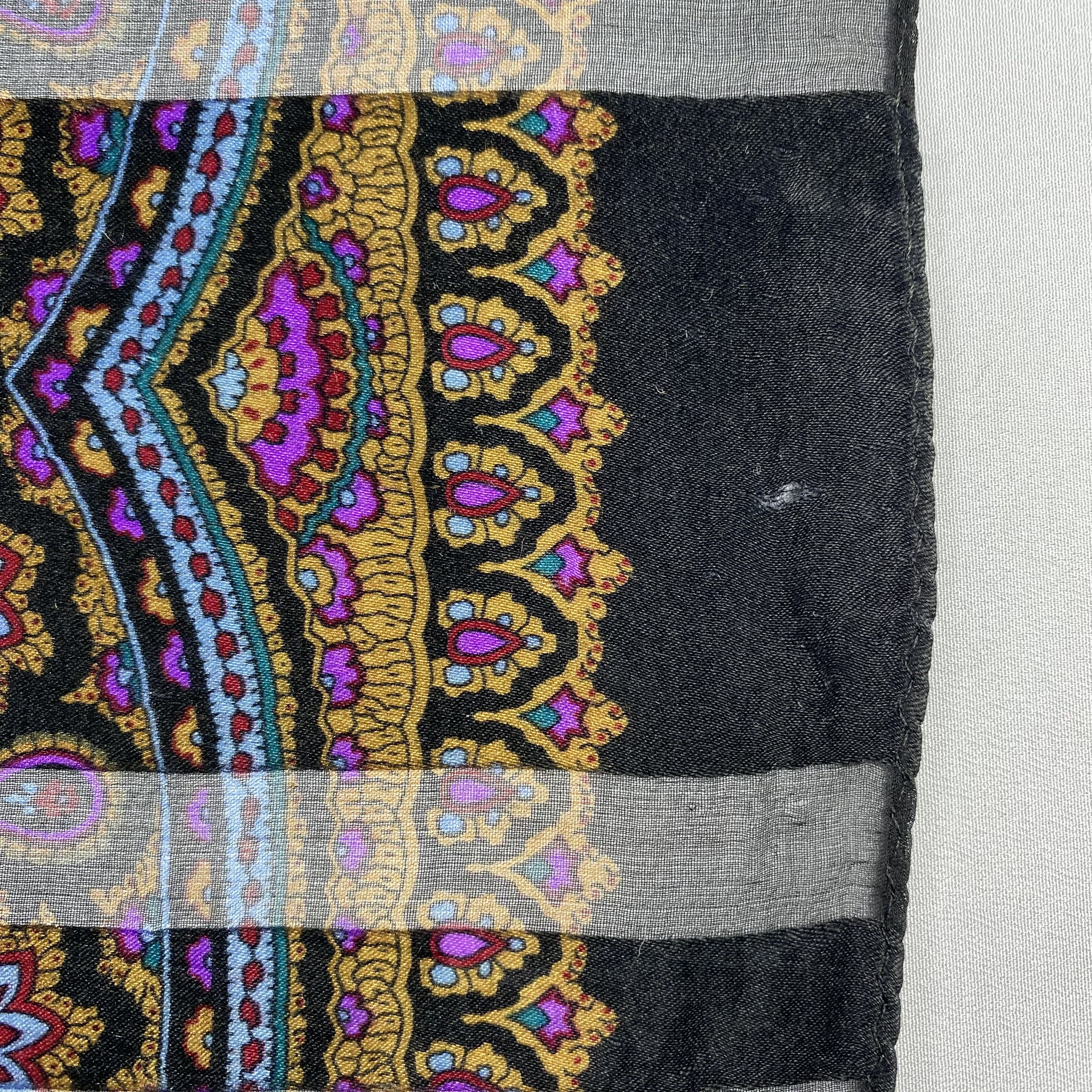 Hardy Amies × Japanese Brand × Vintage Vintage Hardy Amies Silk Scarf Hand Rolled Floral SS037 Size ONE SIZE - 4 Thumbnail