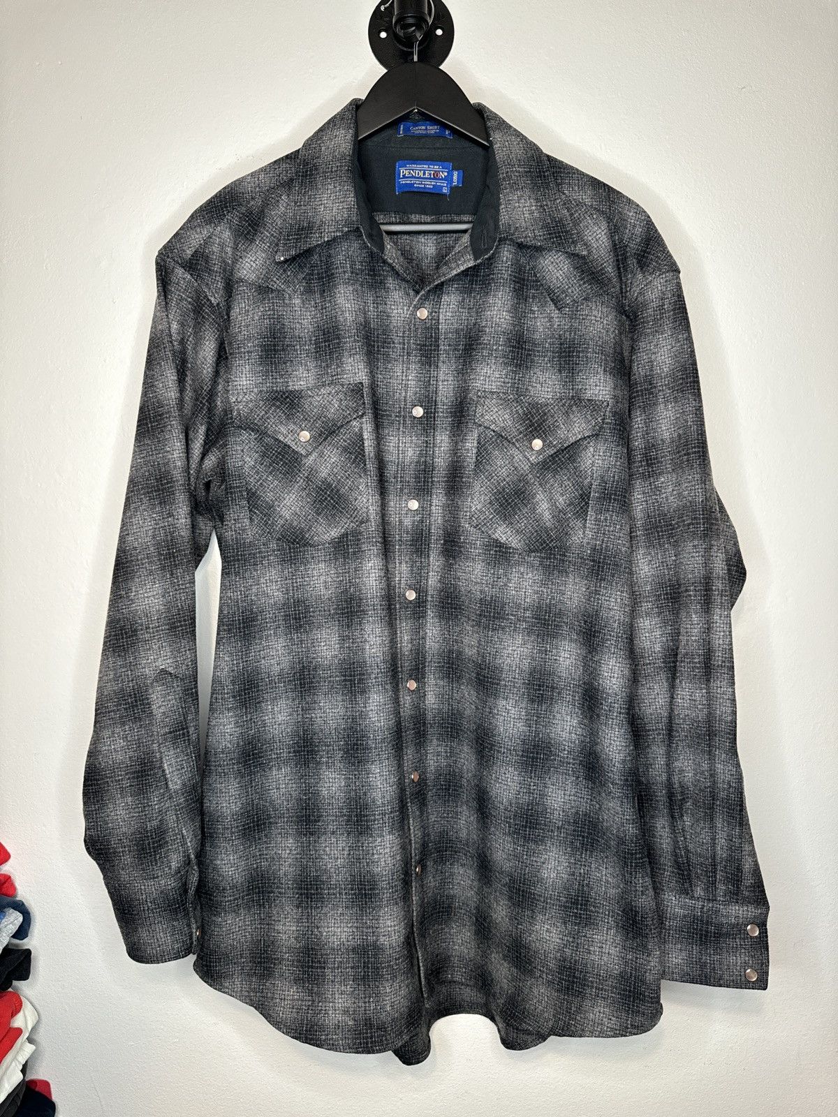 Vintage 60’s Pendleton High Grade Western offers Plaid Pearl Snap Wool Shirt L