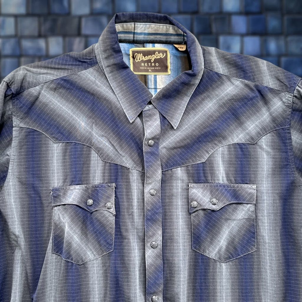 Wrangler Wrangler Mens Long Sleeve Retro Premium Pearl Snap Striped Shirt XL Blue Button-Up Casual Formal Workwear 80s 90s Cowboy Western Mens Size US XL / EU 56 / 4 - 1 Thumbnail