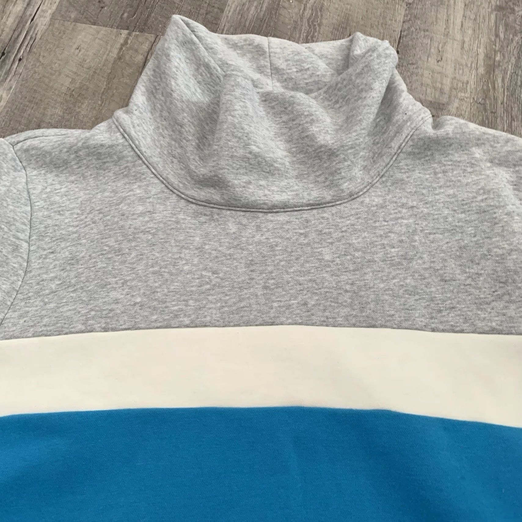 Talbots T By Talbots Sweatshirt Womens XL Gray Blue Cowl Neck Pullover Cozy Side Zips Colorblock Size XL / US 12-14 / IT 48-50 - 3 Thumbnail