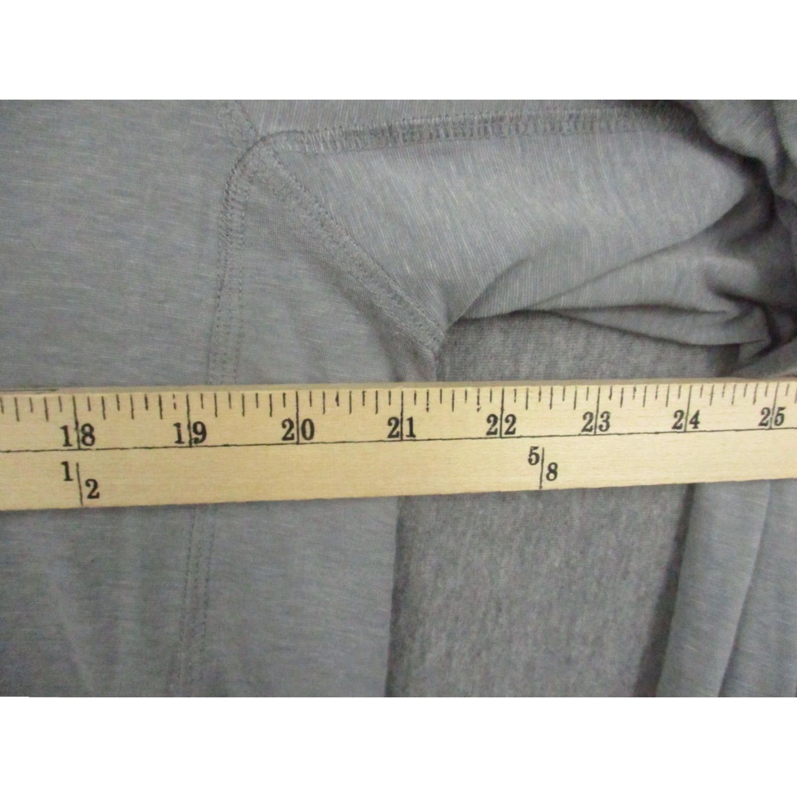 TravisMathew Travis Mathew Pullover Gray Medium Rocket City Size US M / EU 48-50 / 2 - 7 Thumbnail