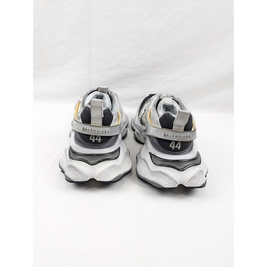 Balenciaga o1rshd1 Q:2 / Suede Mesh Cargo Sneakers in White/Grey Size US 11 / EU 44 - 18 Thumbnail