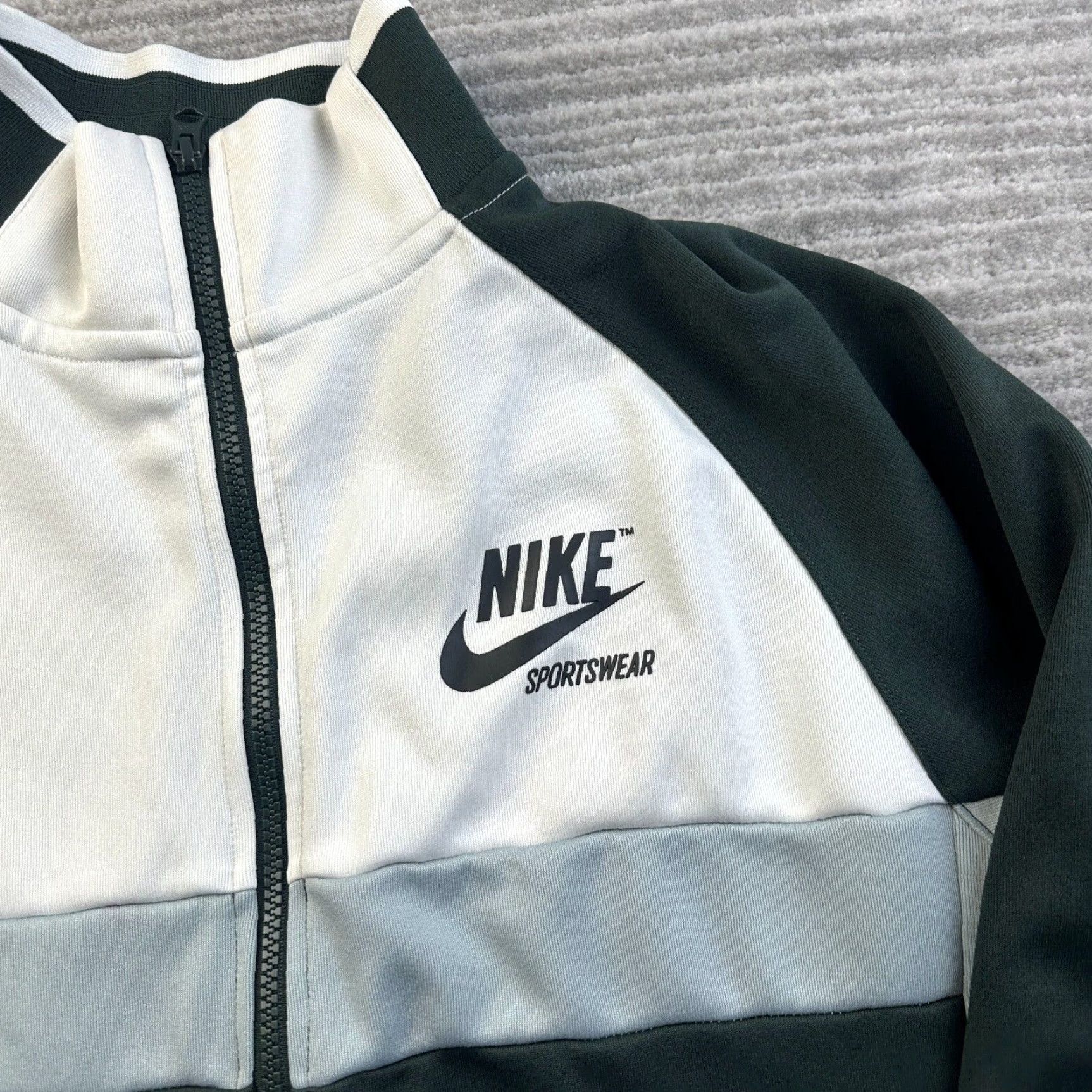 Nike Nike Track Jacket Mens Large Green Sportswear Colorblock Casual Size US L / EU 52-54 / 3 - 4 Thumbnail