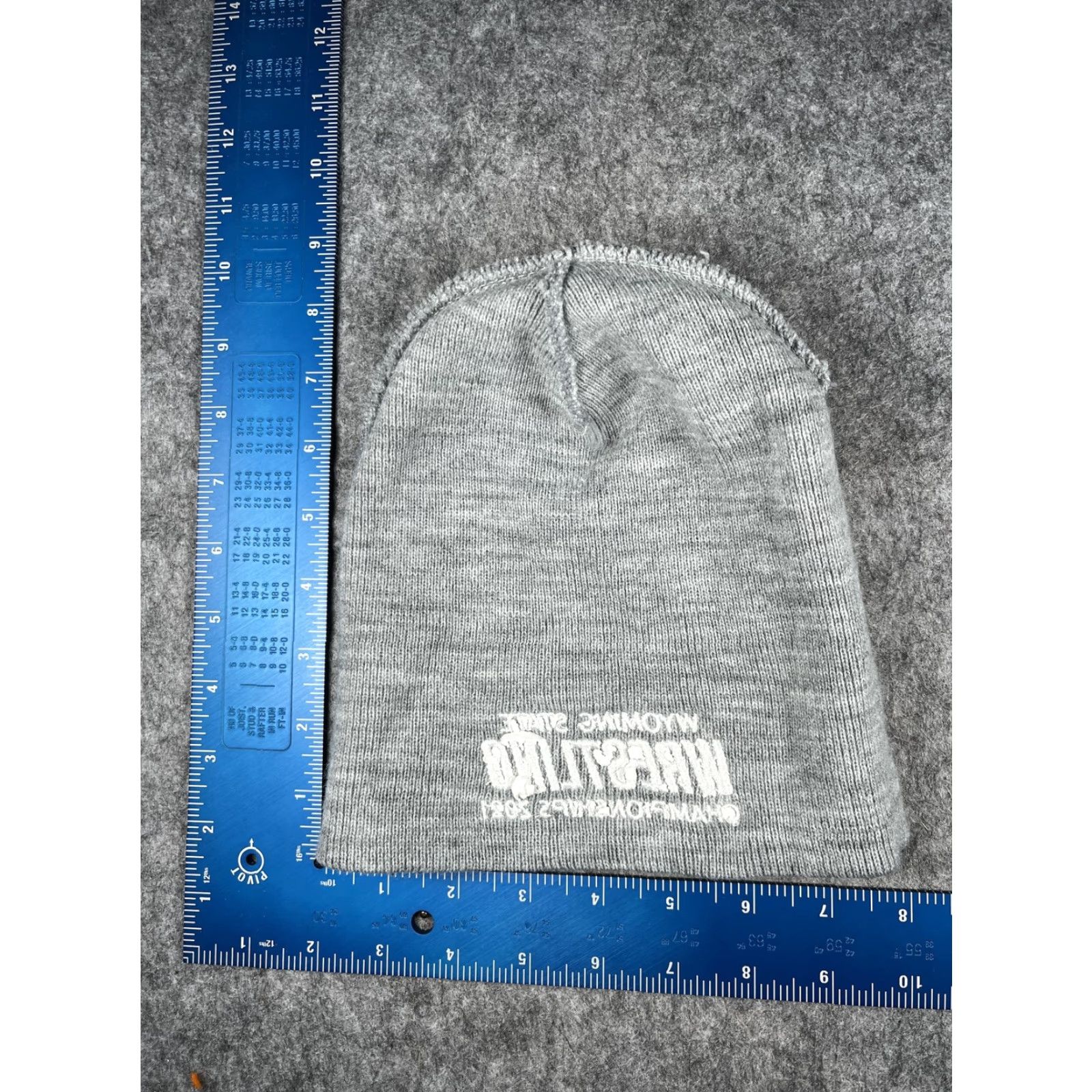 Vintage Yupoong Beanie Mens One Size Gray Knit Wyoming State Wrestling Championships 2021 Sports Embroidered Capless Knit Hat Size ONE SIZE - 5 Thumbnail