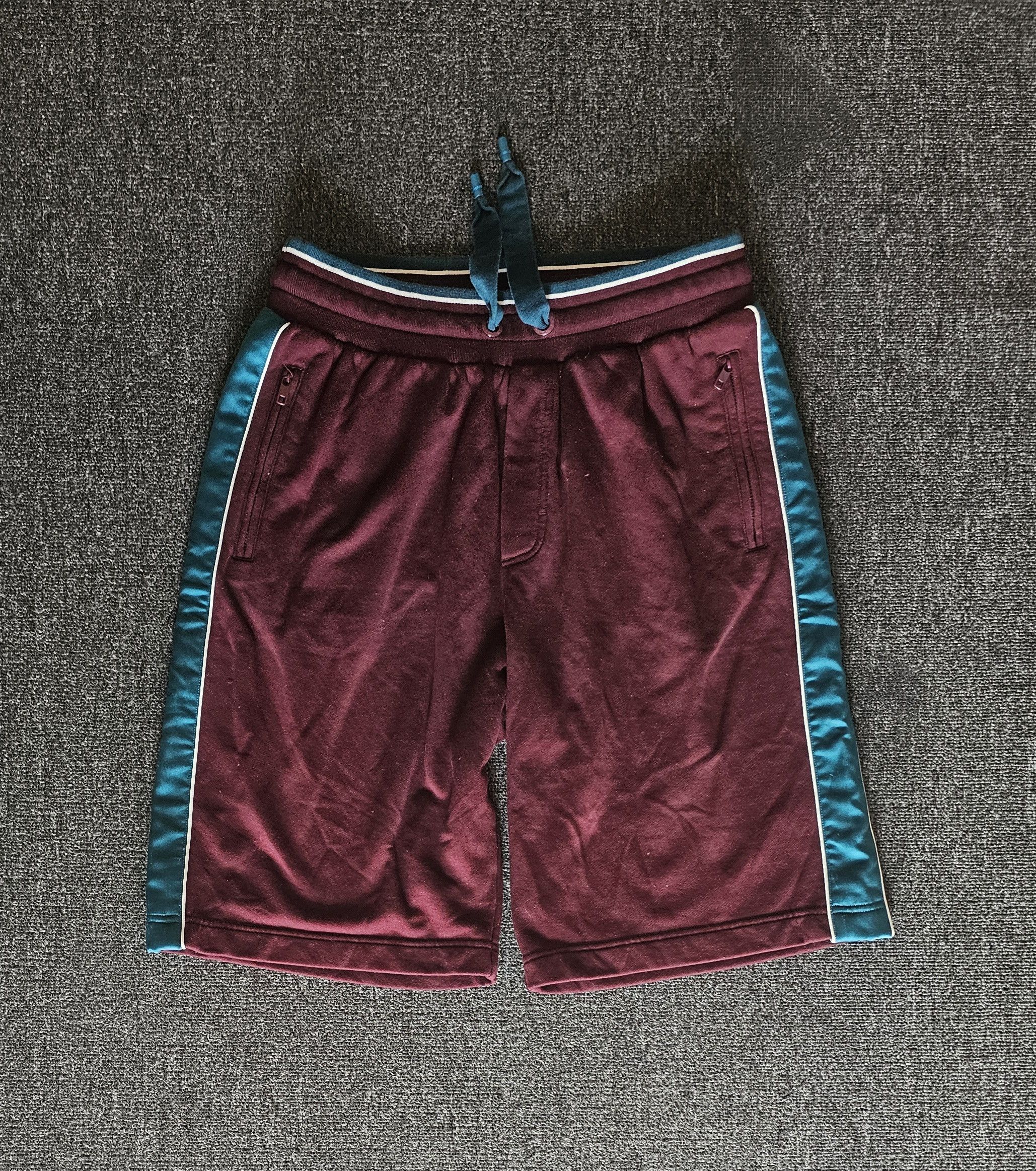 Dolce & Gabbana Dolce & Gabbana Men's Burgundy Shorts Size 48 Size US 32 / EU 48 - 1 Thumbnail