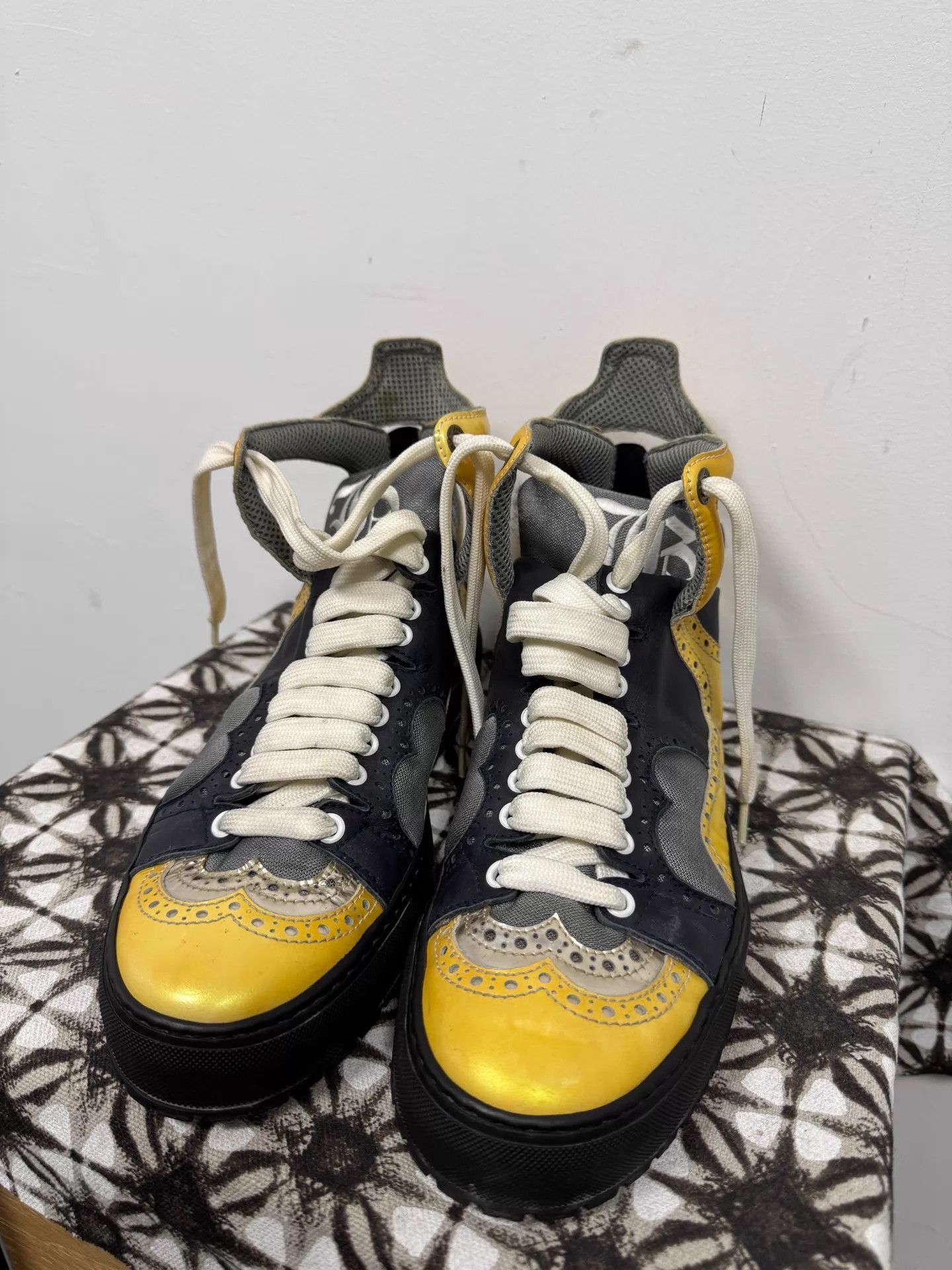 John Galliano Multi-Color High-Top Sneakers Size 9 Size US 9 / EU 42 - 1 Thumbnail
