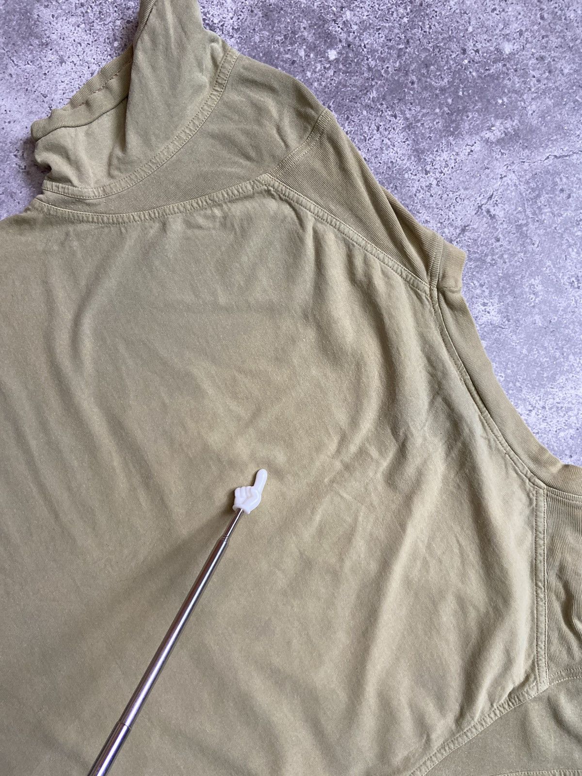Dolce & Gabbana DOLCE AND GABANNA D&G DISTRESSED Beige Y2K TEE Size US XXL / EU 58 / 5 - 13 Thumbnail
