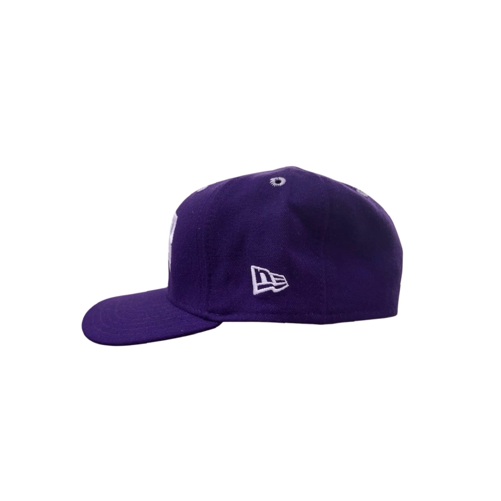 New Era VINTAGE New Era Baseball Cap Hat 7 NWT USA Cincinnati Elder High School Wool Blend Purple White Embroidered Logo Mens Cap Size ONE SIZE - 4 Thumbnail