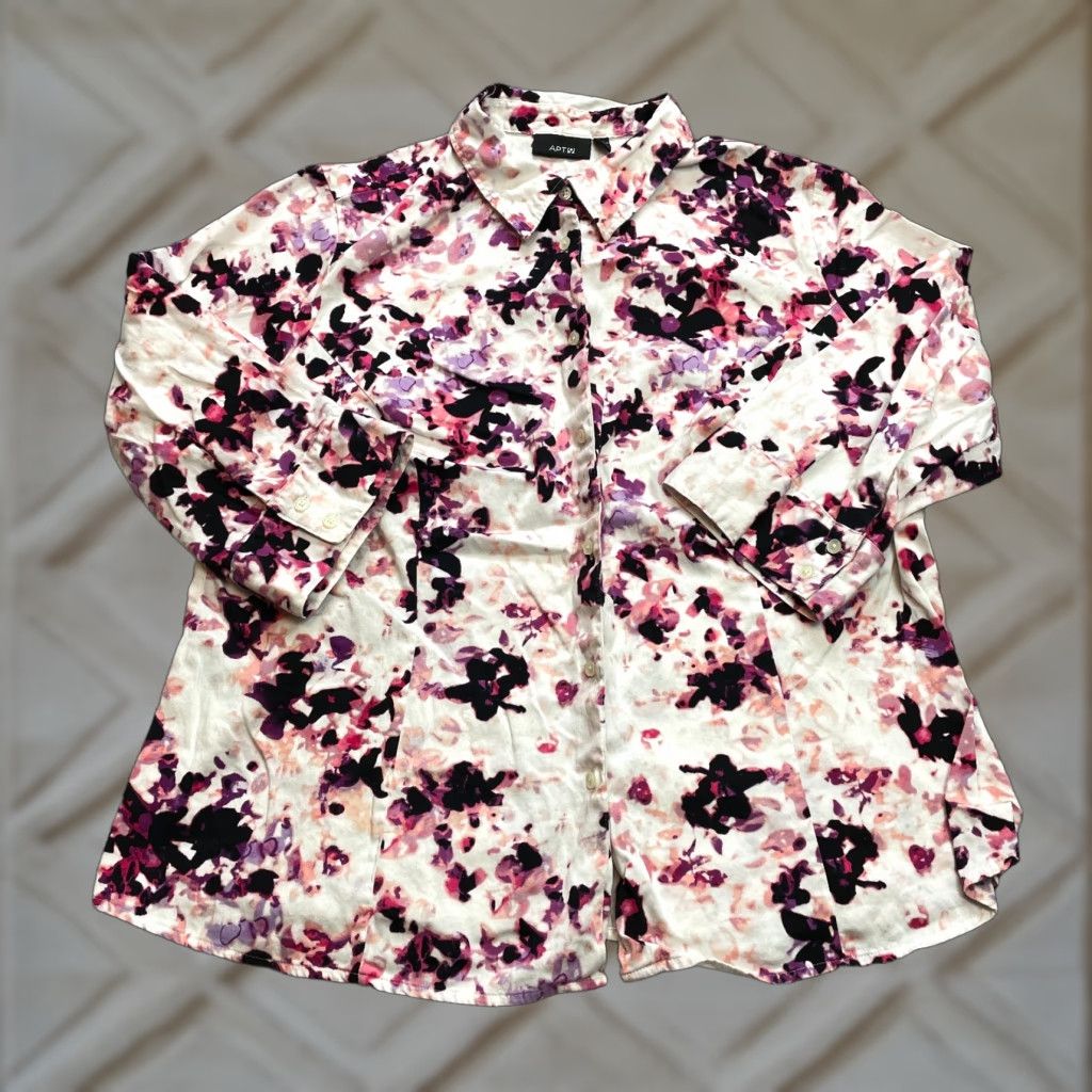 Apt. 9 Apt. 9 Button-Up Shirt Womens 1X White Purple Floral 3/4 Sleeve Collared Shirt Size XL / US 12-14 / IT 48-50 - 1 Thumbnail