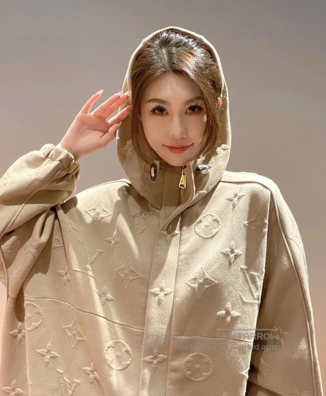 Louis Vuitton louis vuitton fw23 3d logo hooded coat. Size US S / EU 44-46 / 1 - 8 Thumbnail