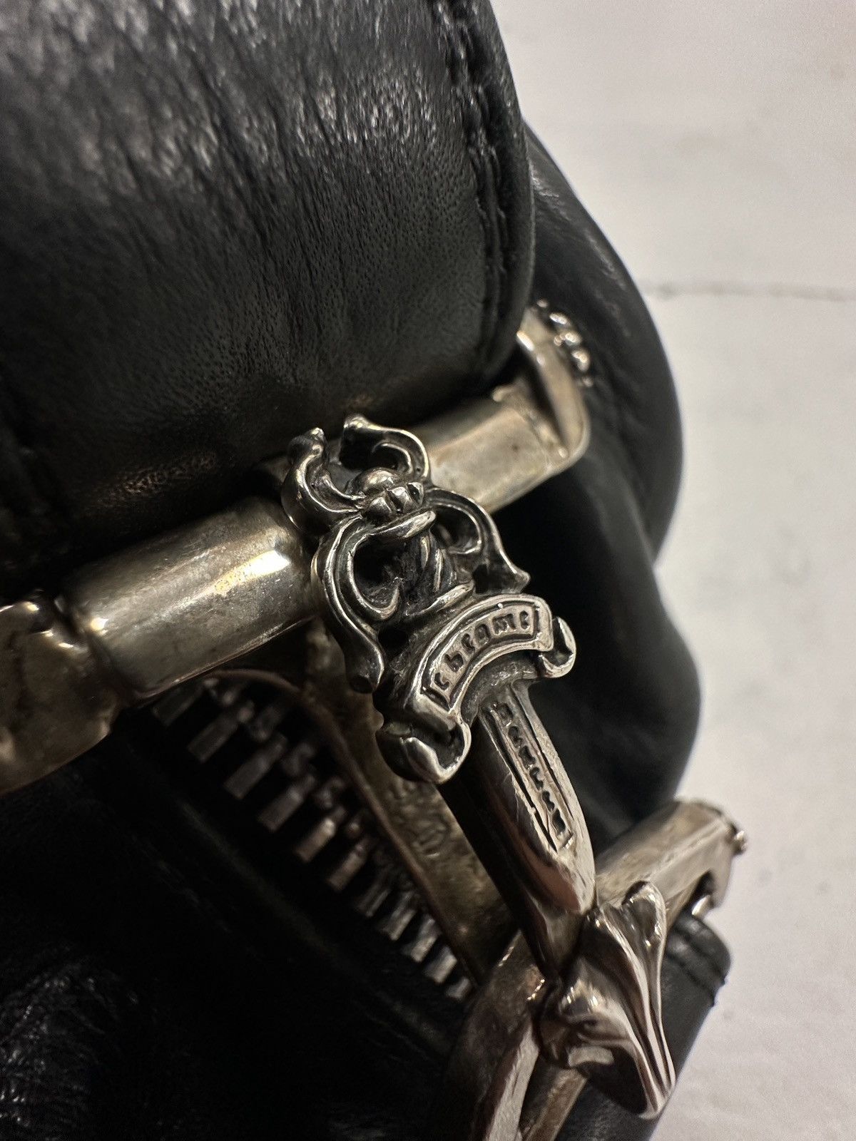 Chrome Hearts Chrome Hearts Fleur Silver Leather Patch Diaper Duffle Bag Size ONE SIZE - 5 Thumbnail