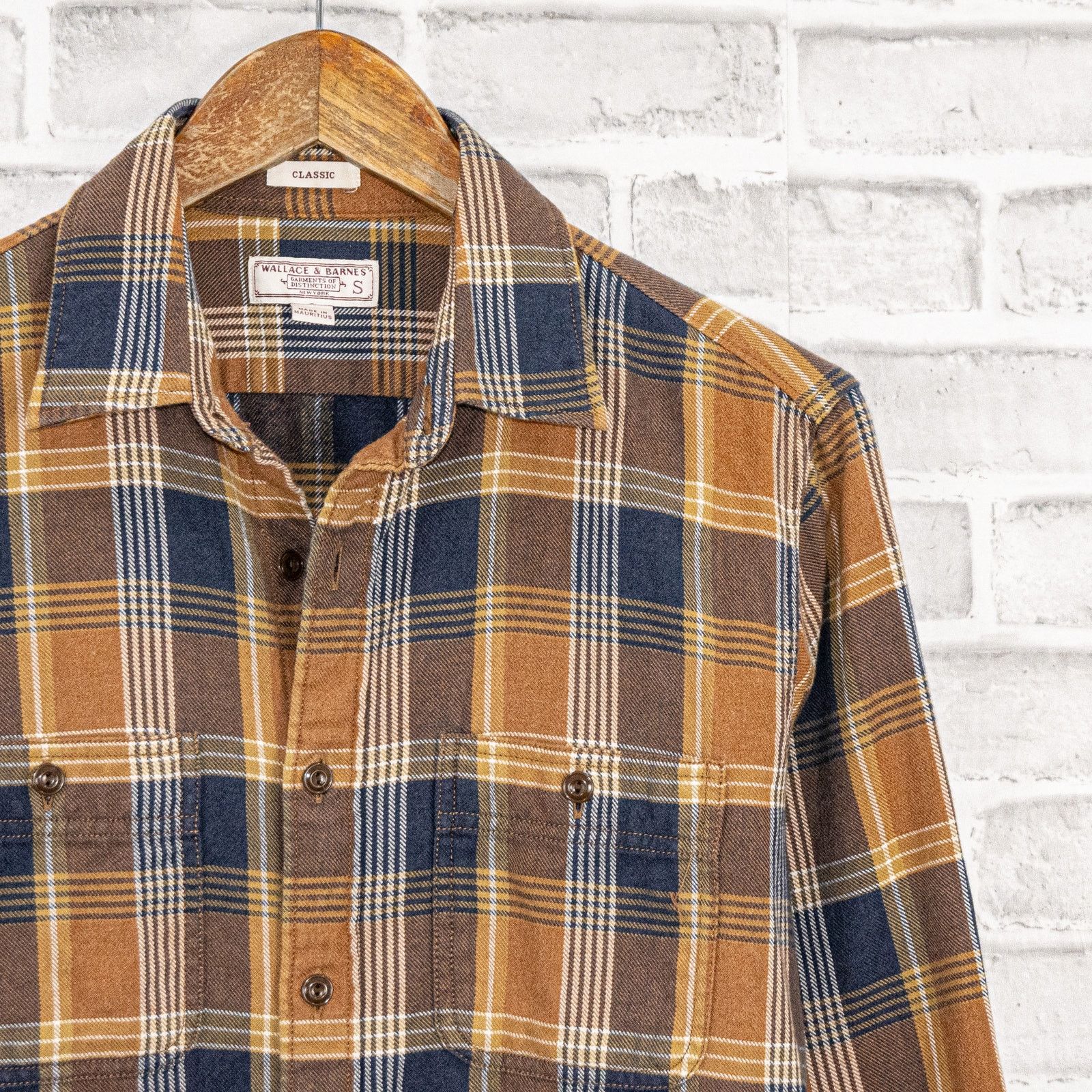 Wallace & Barnes Wallace & Barnes Button up Flannel Shirt in Brown Plaid Size US S / EU 44-46 / 1 - 4 Thumbnail