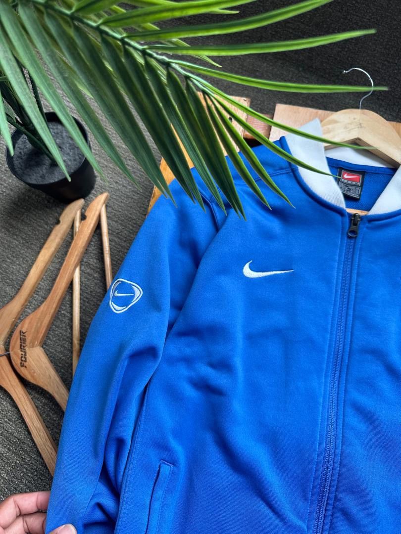 Nike VINTAGE NIKE BRAZIL TRACKTOP Size US L / EU 52-54 / 3 - 5 Thumbnail