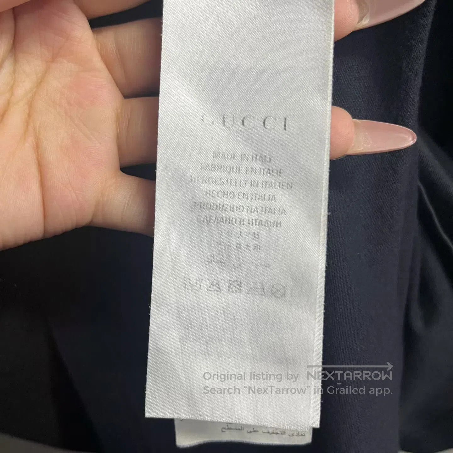 Gucci Guicci Black logo-print round-neck short-sleeve T-shirt| Size US S / EU 44-46 / 1 - 3 Thumbnail
