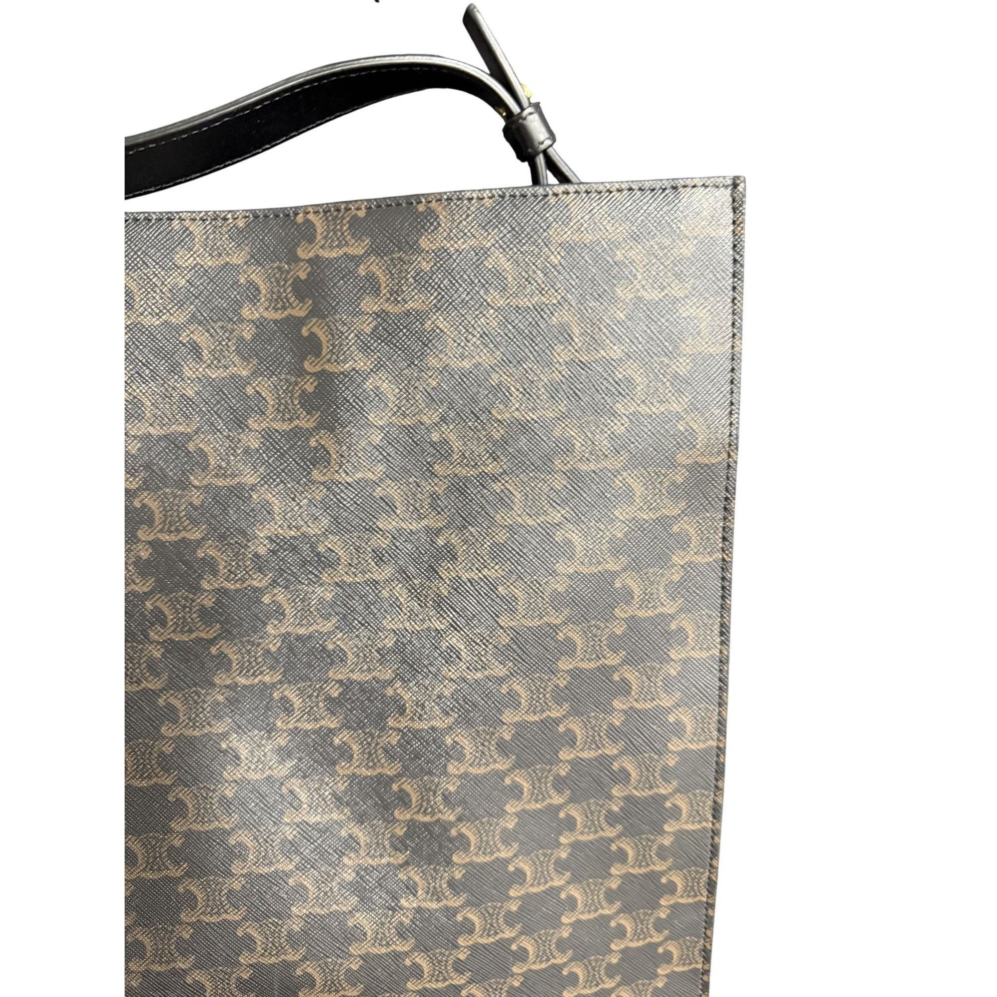 Celine Celine Vertical Cabas Bag In Triomphe Canvas & Leather Size ONE SIZE - 12 Thumbnail