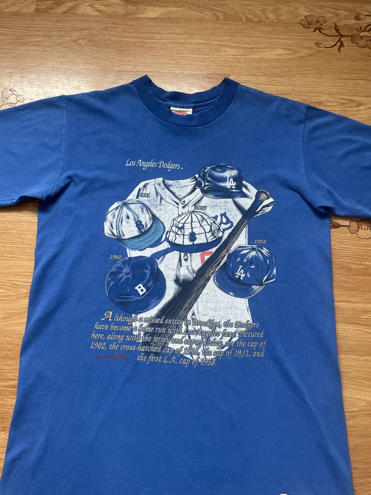 MLB × Nutmeg × Vintage Vintage 90’s Los Angeles Dodgers MLB Nutmeg t shirt tee Size US M / EU 48-50 / 2 - 2 Thumbnail