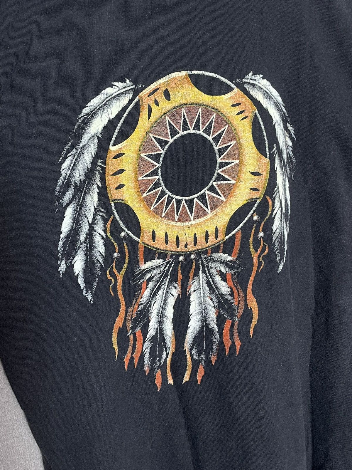 Vintage Vintage Faded Native American Wolf Hippie Rock Rare T-shirt Size US L / EU 52-54 / 3 - 9 Thumbnail