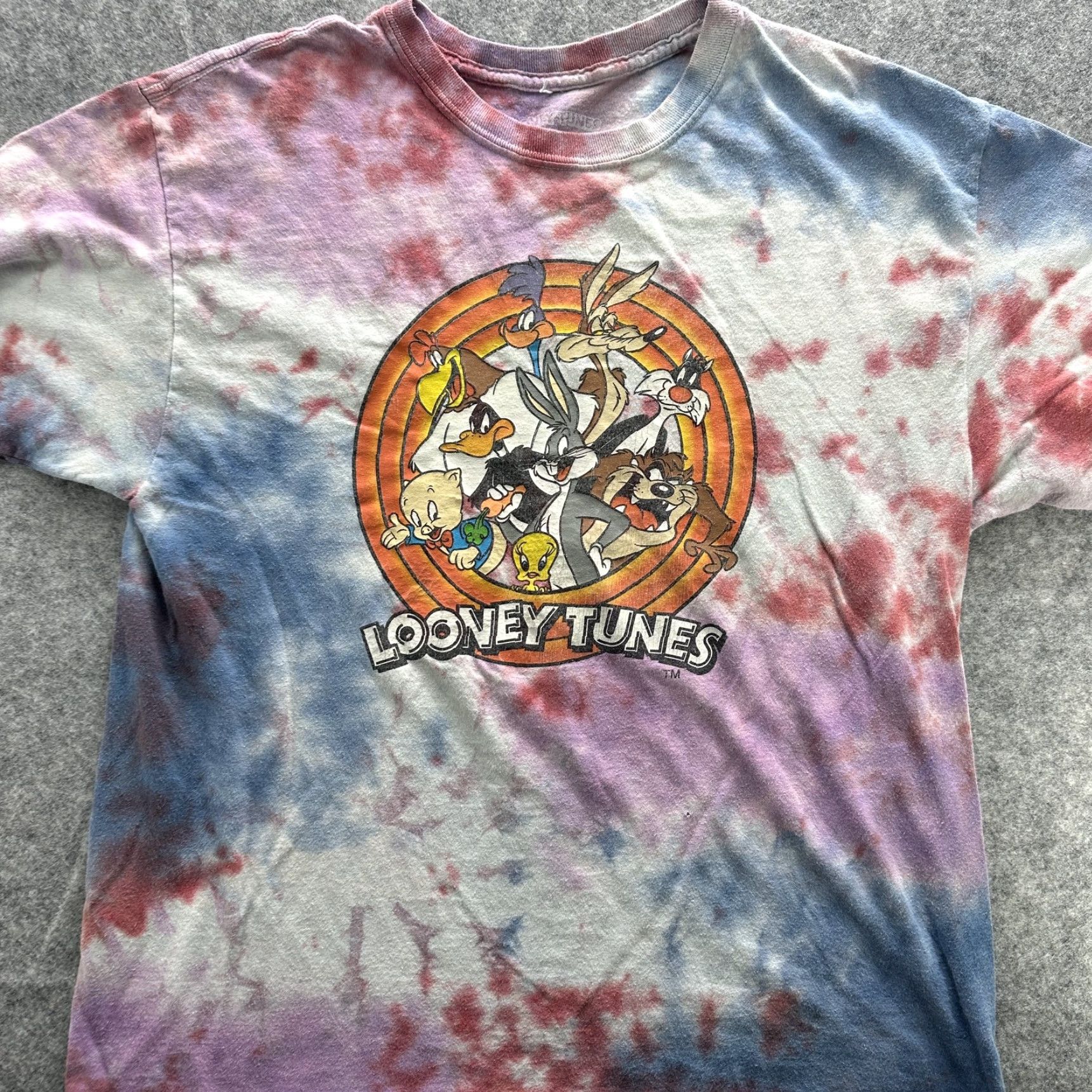 Vintage VINTAGE Looney Tunes Shirt Men L Tie Dye Cartoon Graphic Bugs Bunny Taz 2000s Y2K Mens Size US L / EU 52-54 / 3 - 2 Thumbnail