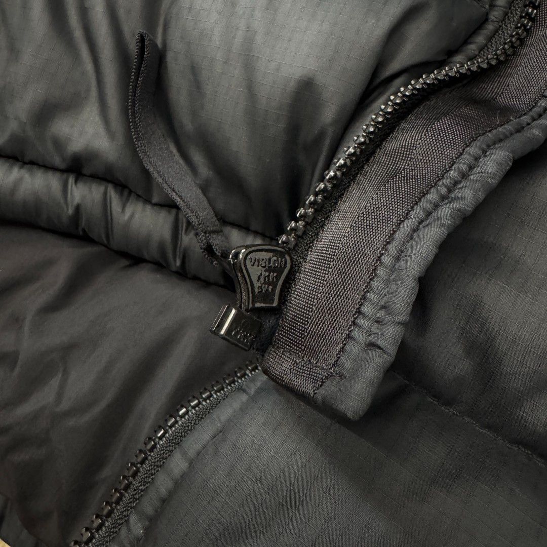 Mountain Hardwear Puffer Vest Men's Black Size US S / EU 44-46 / 1 - 6 Thumbnail