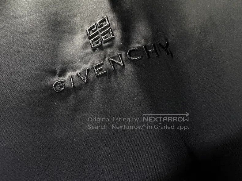 Givenchy Givenchy Men's tencel blend turn-down collar short-sleeve Size US L / EU 52-54 / 3 - 3 Thumbnail