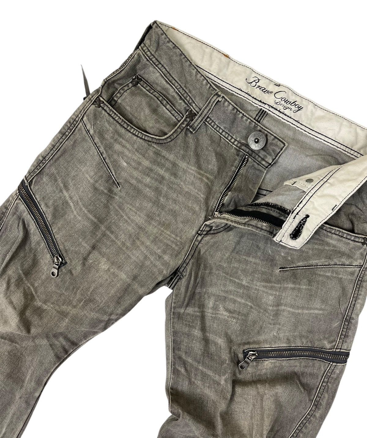 Japanese Brand × Lee Lee Distressed Denim Dirty Jeans Size US 31 - 10 Thumbnail