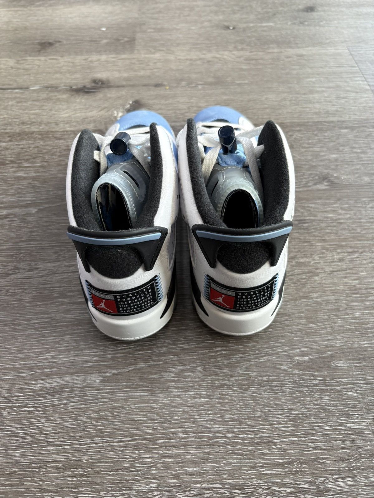 Jordan Brand Air Jordan 6 Retro “UNC White” (GS) **PRE-OWNED** Size US 5 / EU 37 - 4 Thumbnail