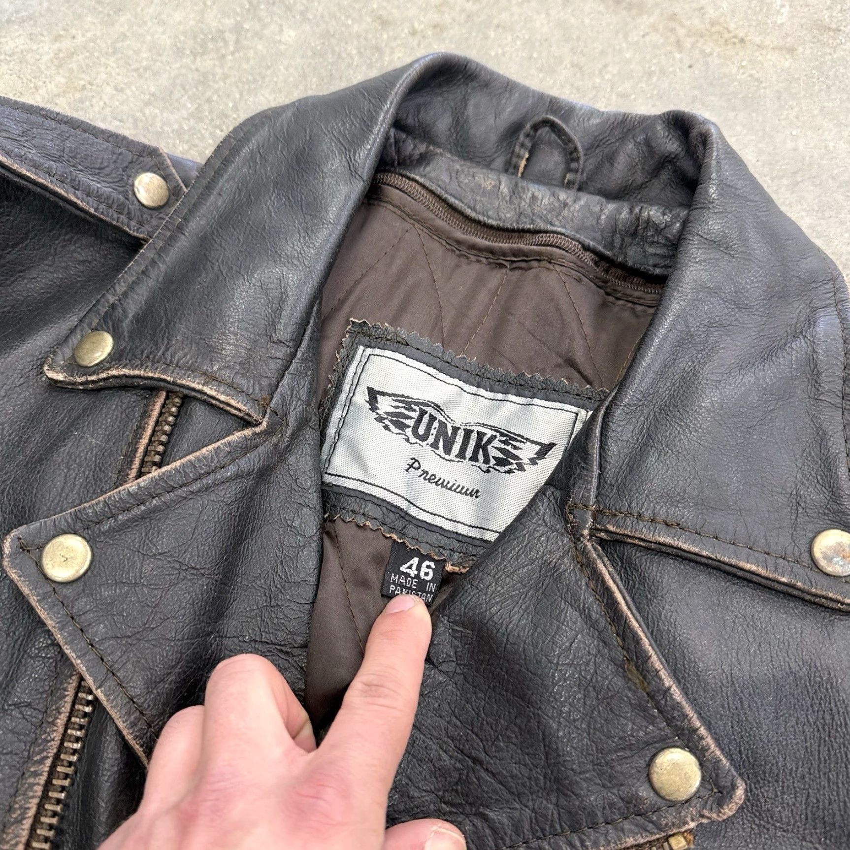 Vintage Unik Premium Brown Distressed Leather Motorcycle Biker Rocker Jacket Mens 46 Size US S / EU 44-46 / 1 - 3 Thumbnail