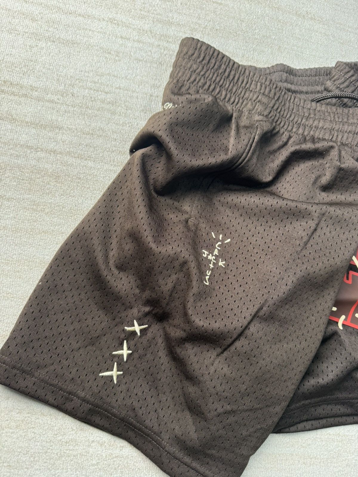 Mitchell & Ness × Travis Scott Northeastern huskies shorts M Size US 32 / EU 48 - 4 Thumbnail