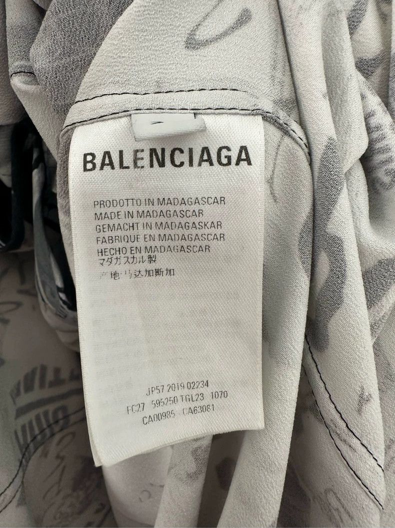 Balenciaga Balenciaga size 39 Magazine shirt coat Size US XS / EU 42 / 0 - 4 Thumbnail