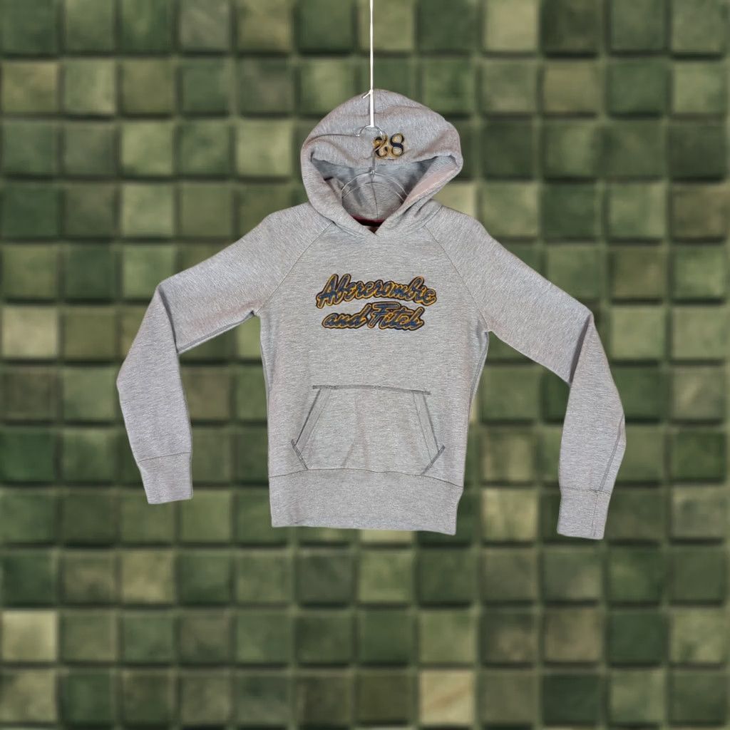Abercrombie & Fitch VINTAGE Abercrombie & Fitch Hoodie Sweatshirt Women’s Gray Pullover Sz M High Neck Embroidered Logo 90s Preppy Regular Fit Fleece Cotton-Polyester Size M / US 6-8 / IT 42-44 - 1 Thumbnail