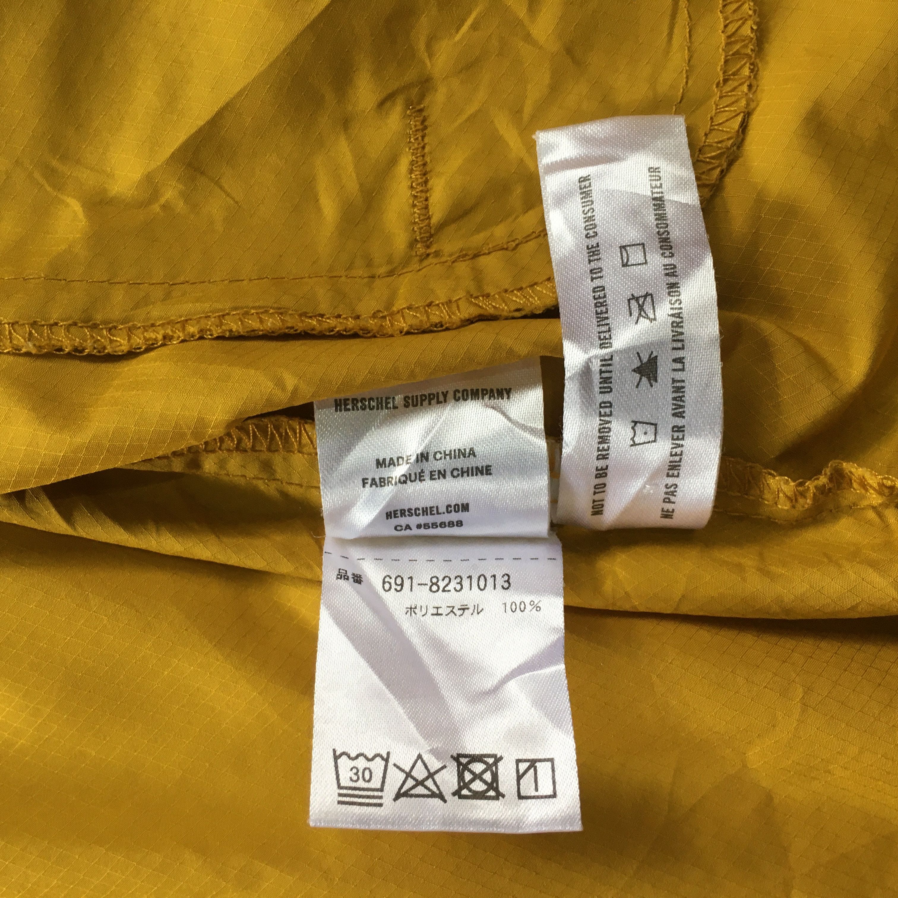 GU × Herschel Supply Co. × Uniqlo Herschel Supply Co. Polyester Jacket Size US M / EU 48-50 / 2 - 10 Thumbnail