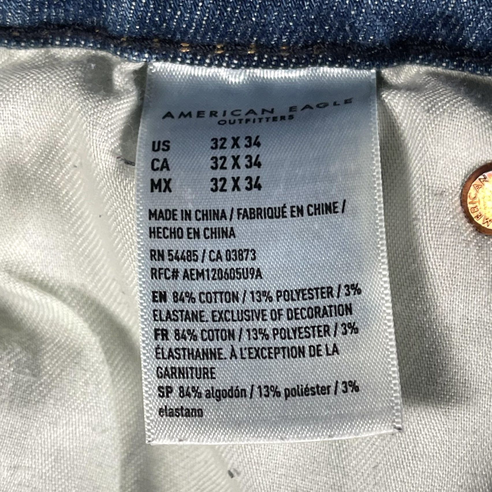 American Eagle Outfitters American Eagle Jeans Mens 32x34 Light Wash AirFlex+ Move-Free Skinny Distressed Jeans Mens Regular 32x34 Blue 5-Pocket Distressed Comfortable Size US 32 / EU 48 - 7 Thumbnail