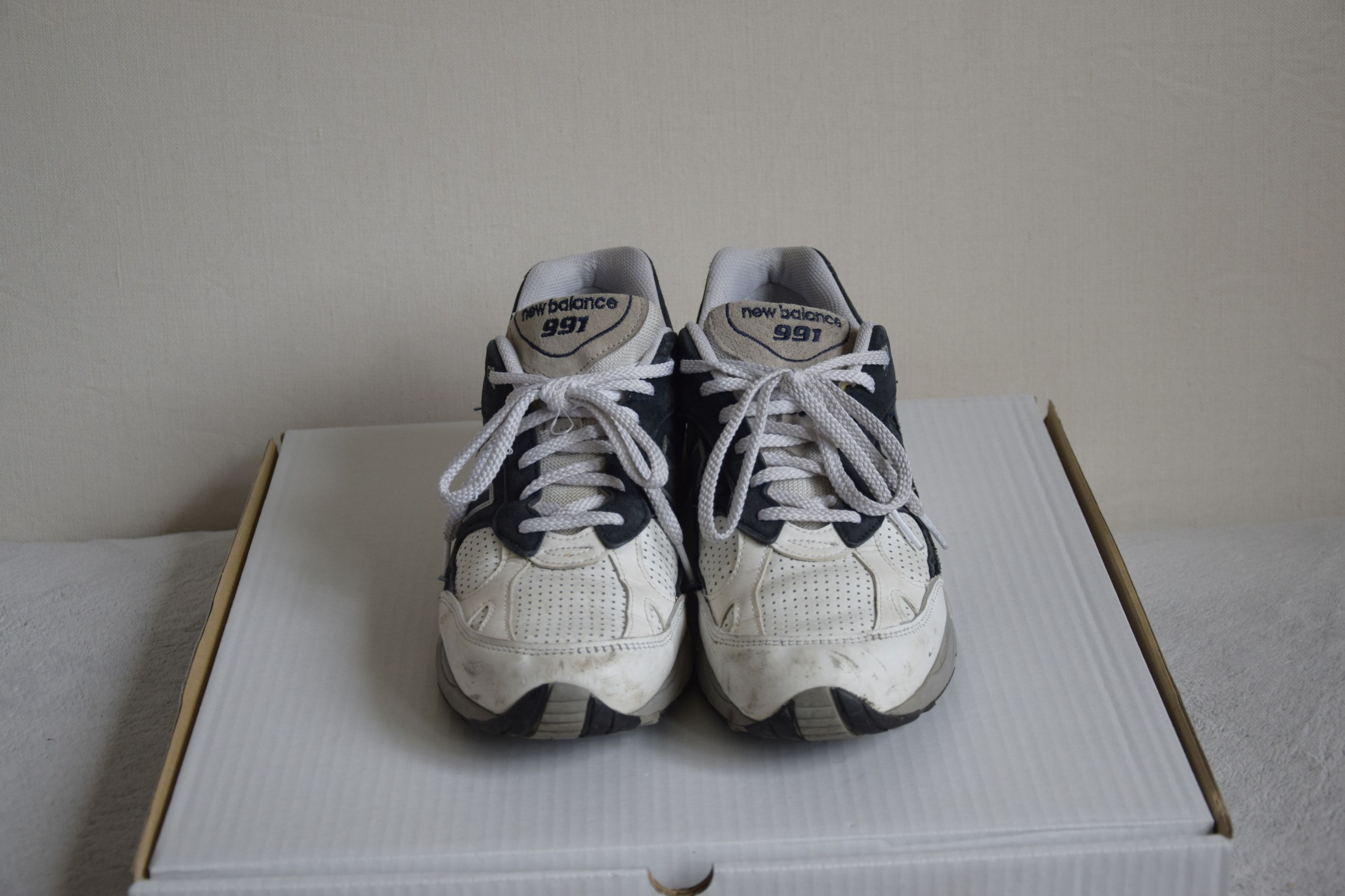 New Balance × Sneakersnstuff SNS x NB M991PJ Size US 11 / EU 44 - 3 Thumbnail