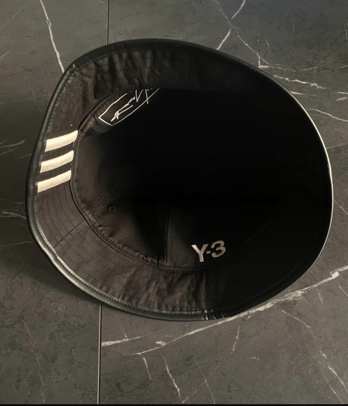 Adidas × Y-3 × Yohji Yamamoto Y-3 reversable bucket hat Size ONE SIZE - 4 Thumbnail