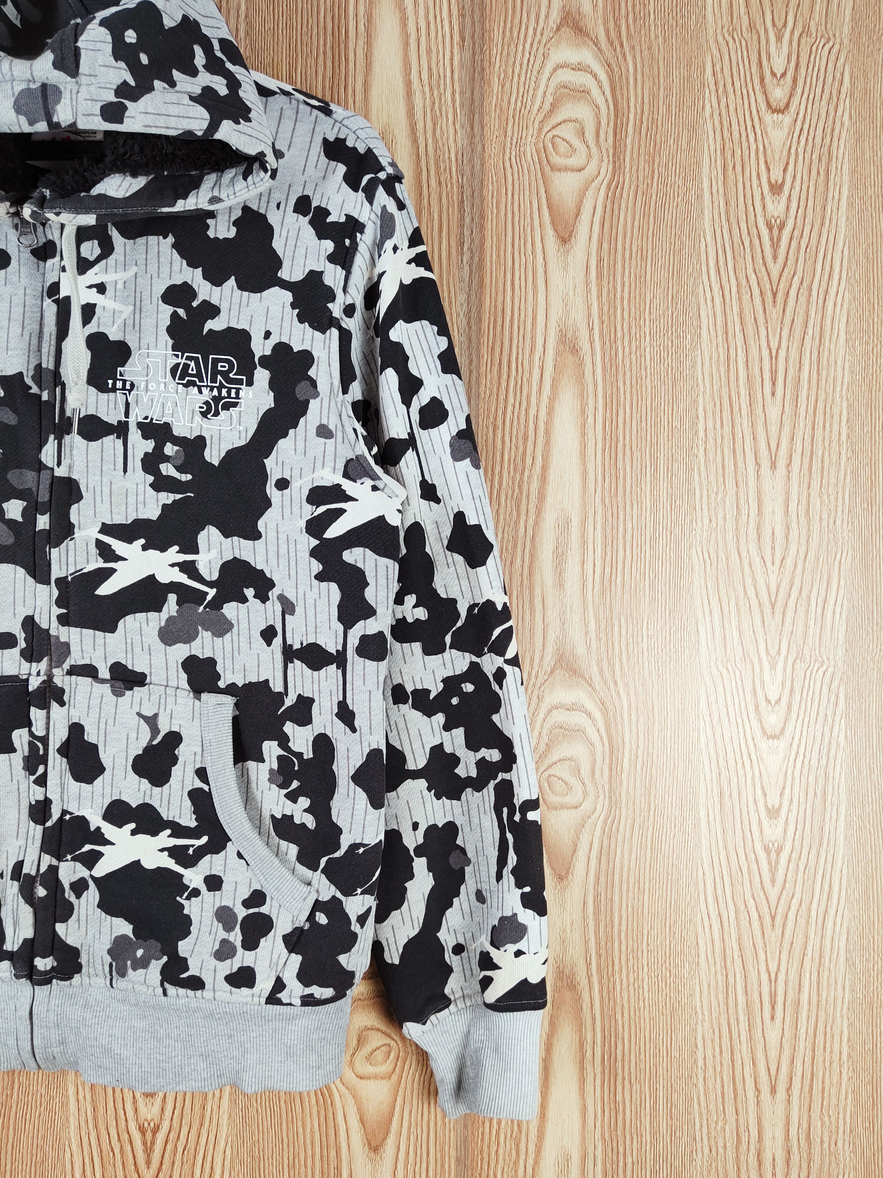 Star Wars Uniqlo-Star Wars fleece camo Hoodie Sweaters #W574 Size US M / EU 48-50 / 2 - 7 Thumbnail