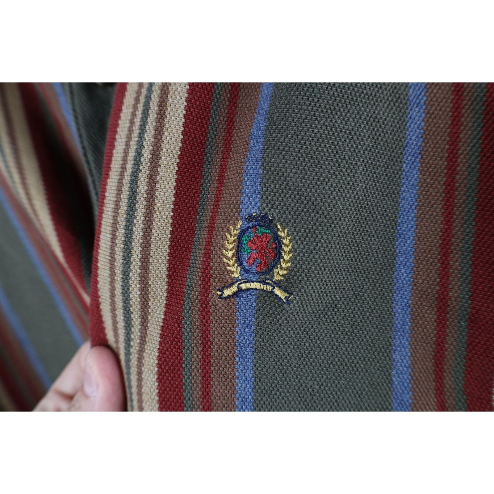 Tommy Hilfiger × Vintage Vintage 90s Tommy Hilfiger Distressed Rainbow Striped Polo Size US XL / EU 56 / 4 - 4 Thumbnail