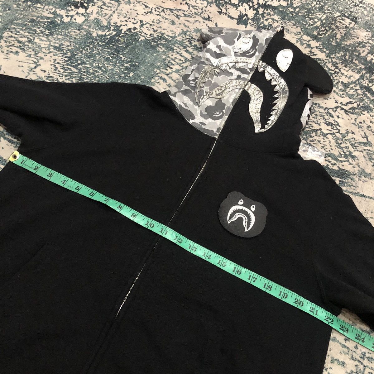 Bape Bape Shark Bear Full Zip Hoodie Bearbrick Medicom Toy Size US XL / EU 56 / 4 - 6 Thumbnail