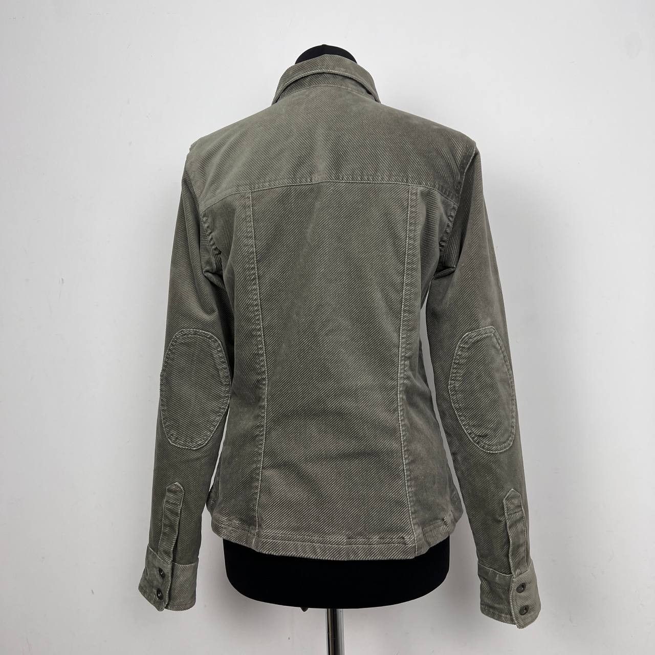 Nike ACG Nike ACG Womens Fitted Cord Shirt Jacket Olive Green Vintage Size M / US 6-8 / IT 42-44 - 5 Thumbnail
