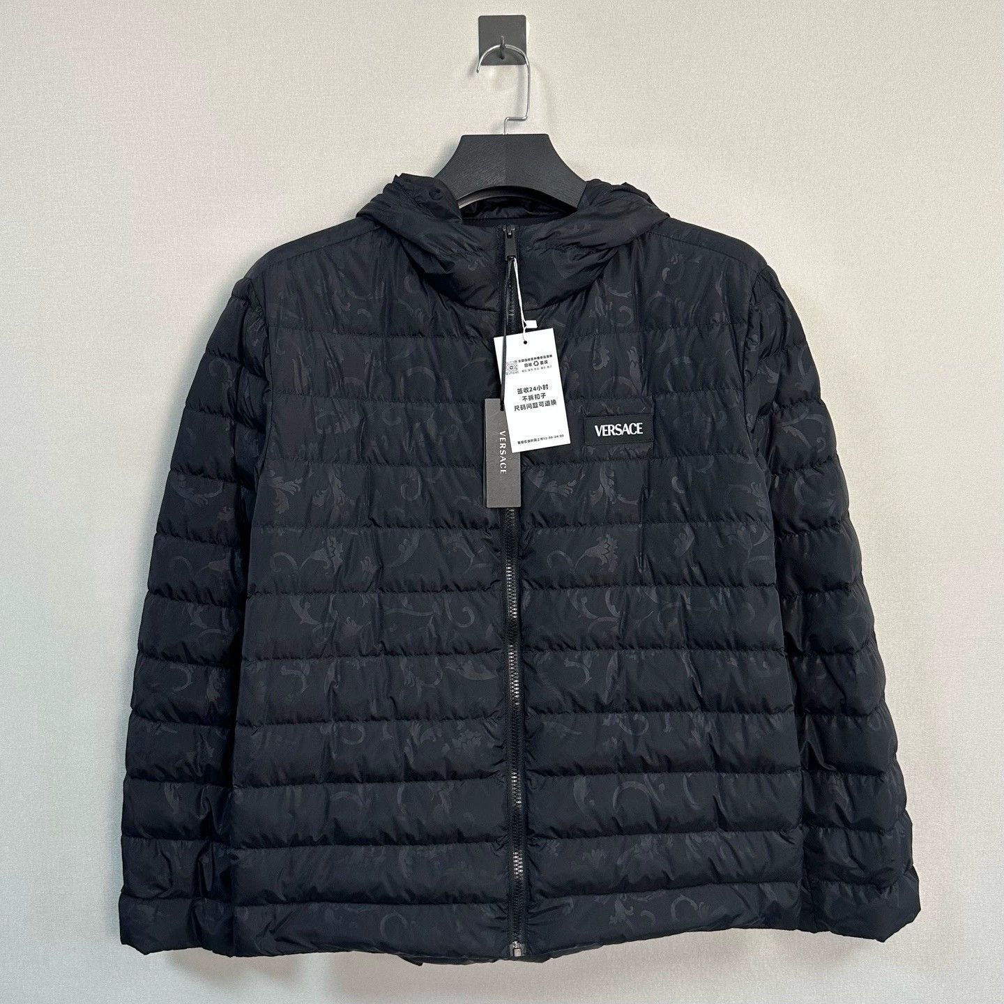 Versace versace dark printed puffer jacket size 52 Size US L / EU 52-54 / 3 - 1 Thumbnail