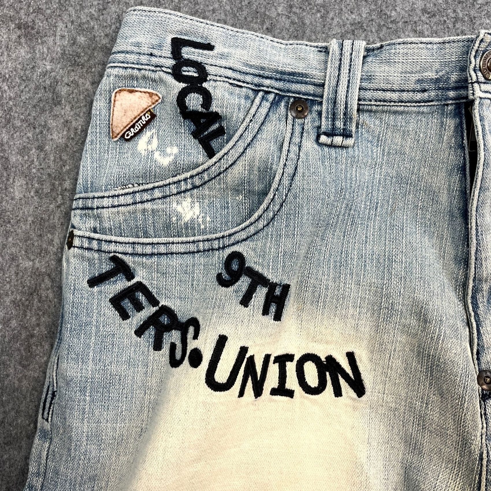 Denime Akadimilk Mens Denim Shorts W34 Blue Vintage 90s Spellout Embroidered Hiphop Y2K Cargo Pockets 5-Pocket Regular Mens Size US 34 / EU 50 - 7 Thumbnail