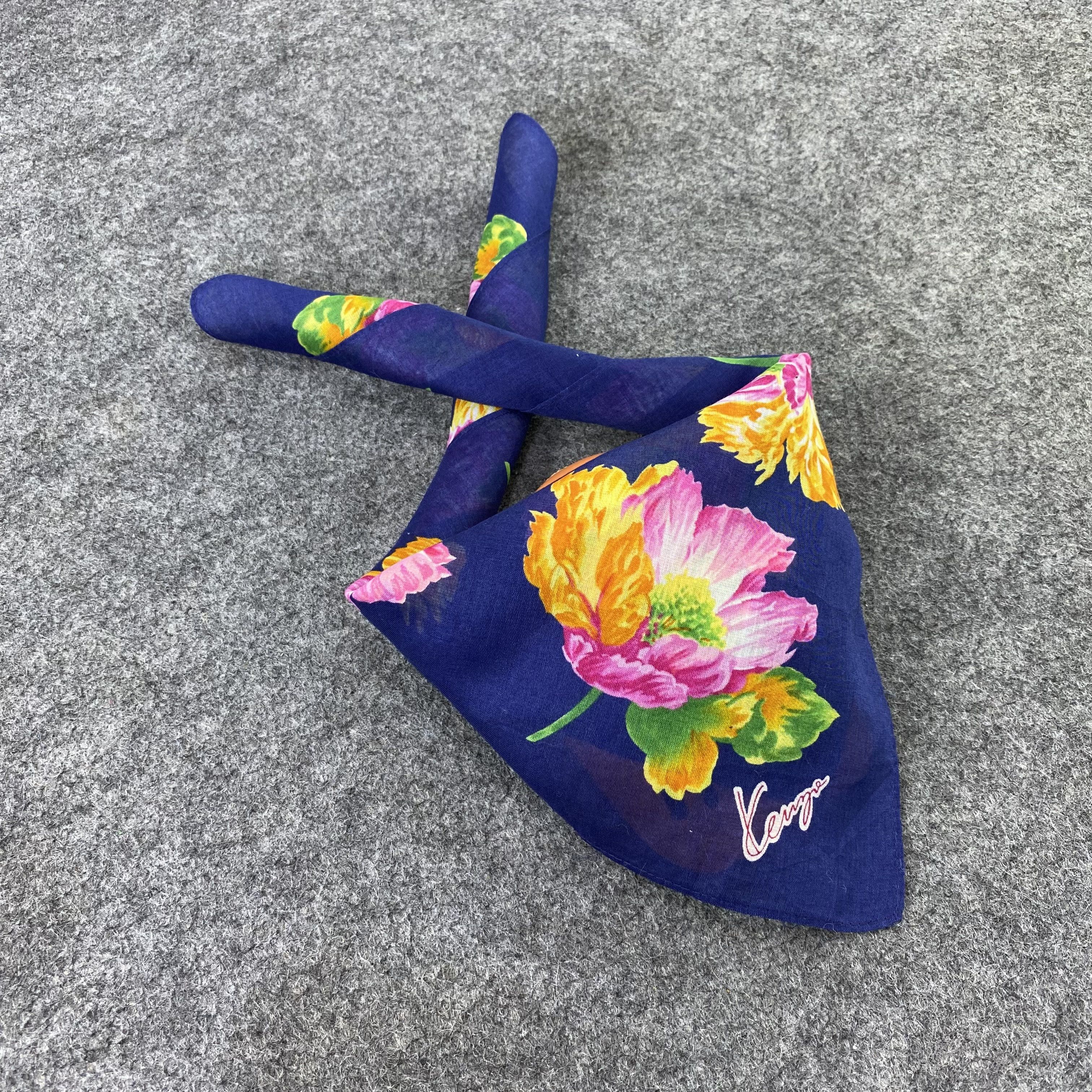 Kenzo Kenzo Handkerchief / Bandana / Neckerchief-B556 Size ONE SIZE - 1 Thumbnail
