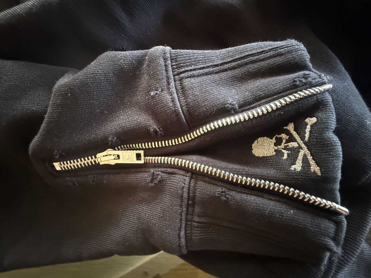 Mastermind World Mastermind World “FW17 Destroyed Hoodie” Prologue 1 Size US L / EU 52-54 / 3 - 4 Thumbnail