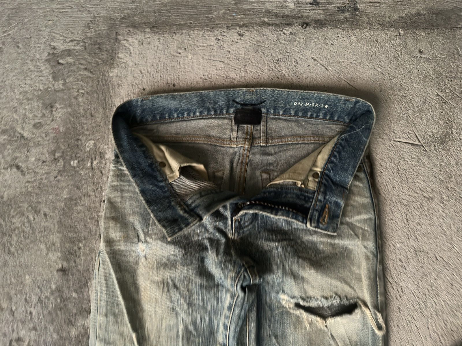 Hedi Slimane × Saint Laurent Paris Saint Laurent Paris - Hedi Slimane AW16 - Distressed Skinny Size US 28 / EU 44 - 3 Thumbnail