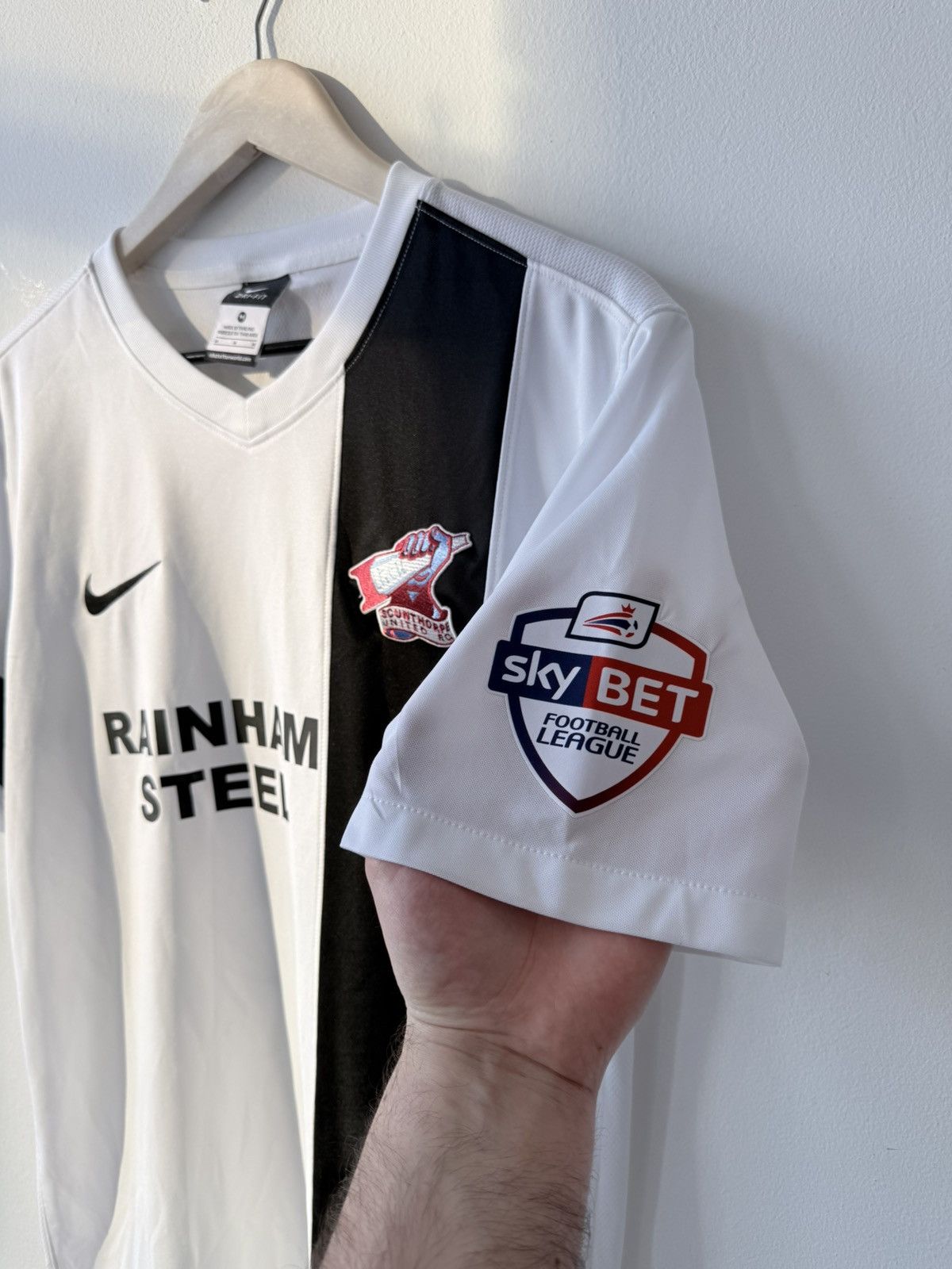 Nike Nike Scunthorpe United 2014/15 Hawkridge #14Jersey Size US M / EU 48-50 / 2 - 6 Thumbnail